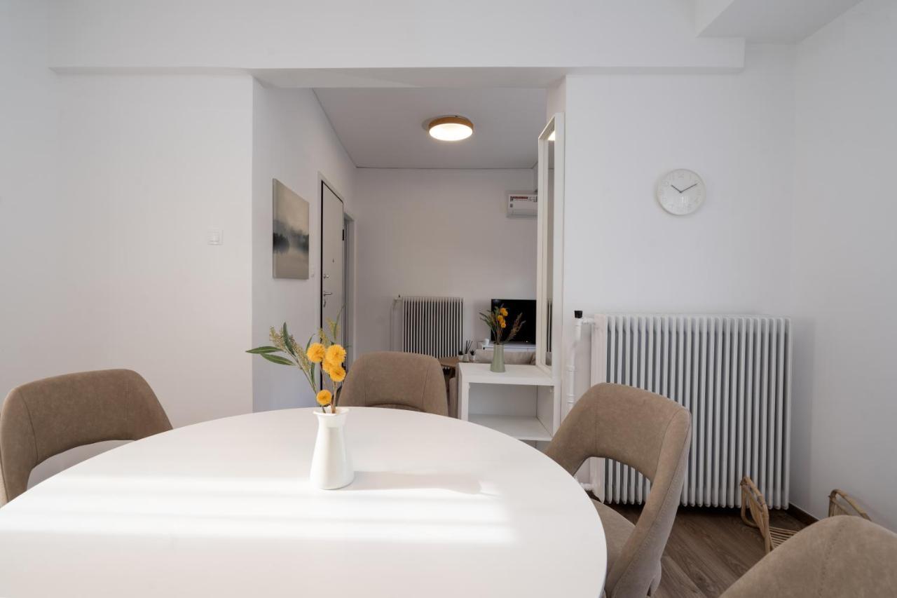 Athens Hideout Apt, Big Rooftop With City View Apartment Ngoại thất bức ảnh