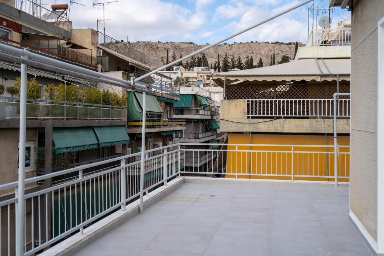 Athens Hideout Apt, Big Rooftop With City View Apartment Ngoại thất bức ảnh