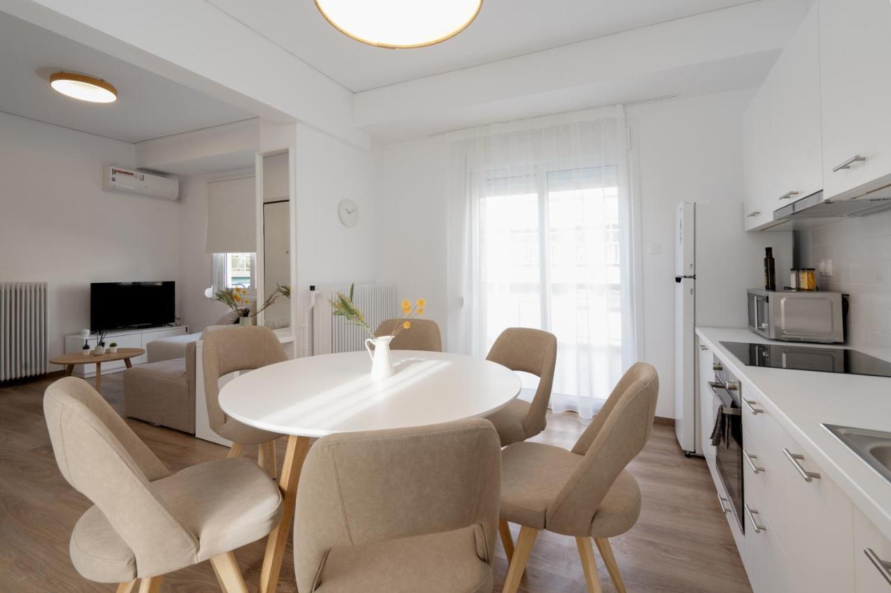 Athens Hideout Apt, Big Rooftop With City View Apartment Ngoại thất bức ảnh