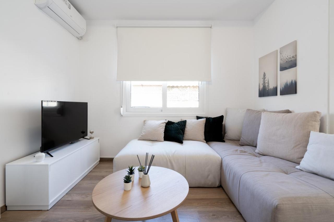 Athens Hideout Apt, Big Rooftop With City View Apartment Ngoại thất bức ảnh