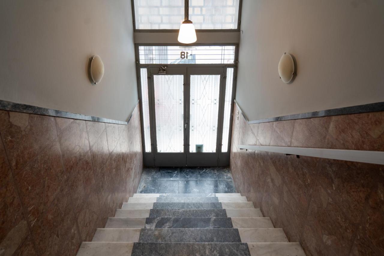 Athens Hideout Apt, Big Rooftop With City View Apartment Ngoại thất bức ảnh