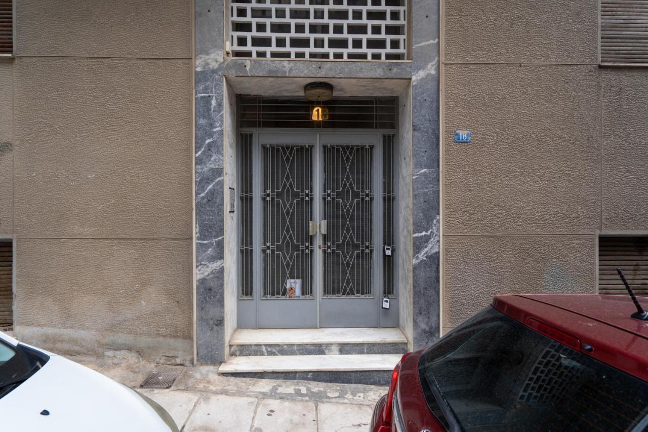 Athens Hideout Apt, Big Rooftop With City View Apartment Ngoại thất bức ảnh